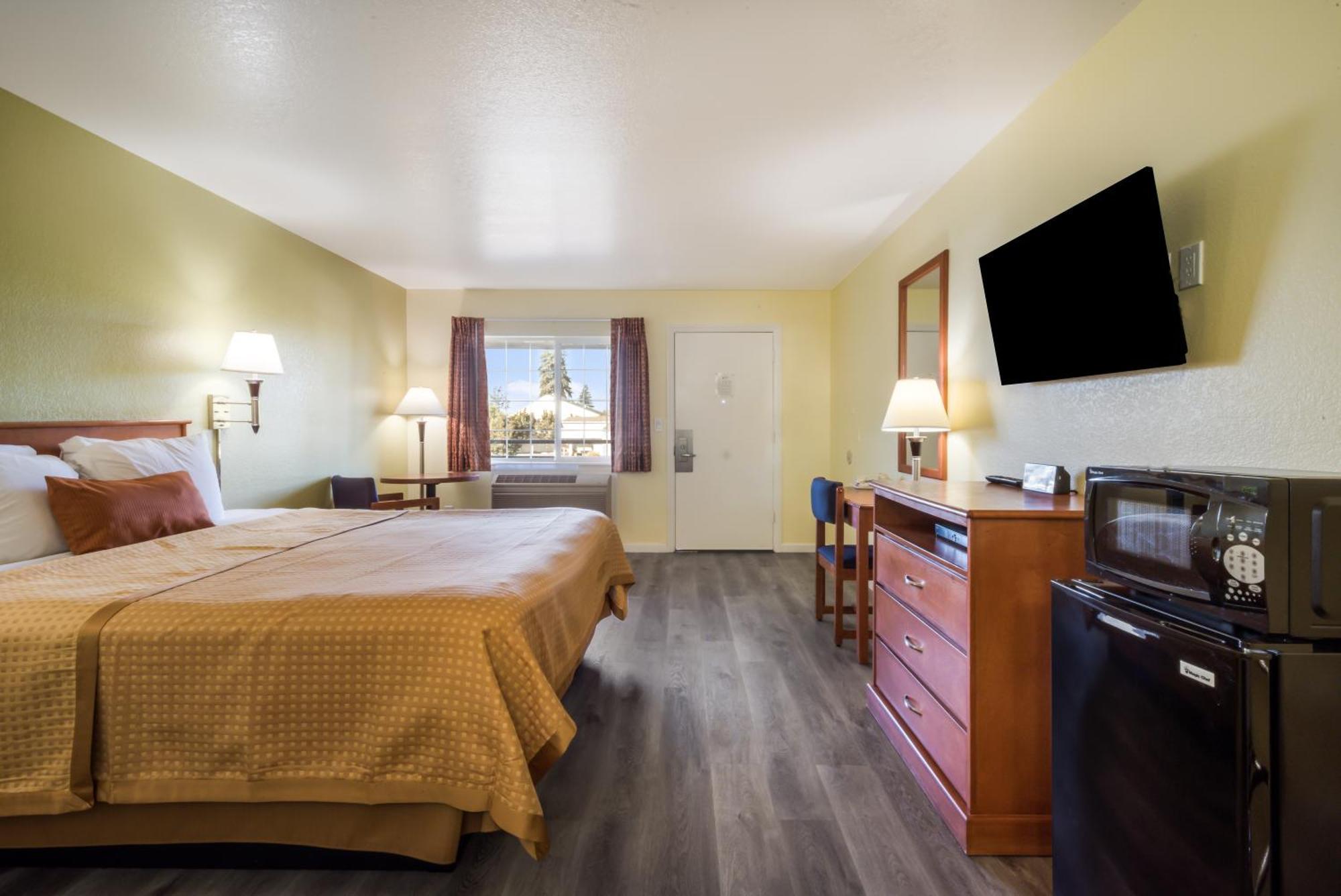Americas Best Value Inn Santa Rosa Buitenkant foto