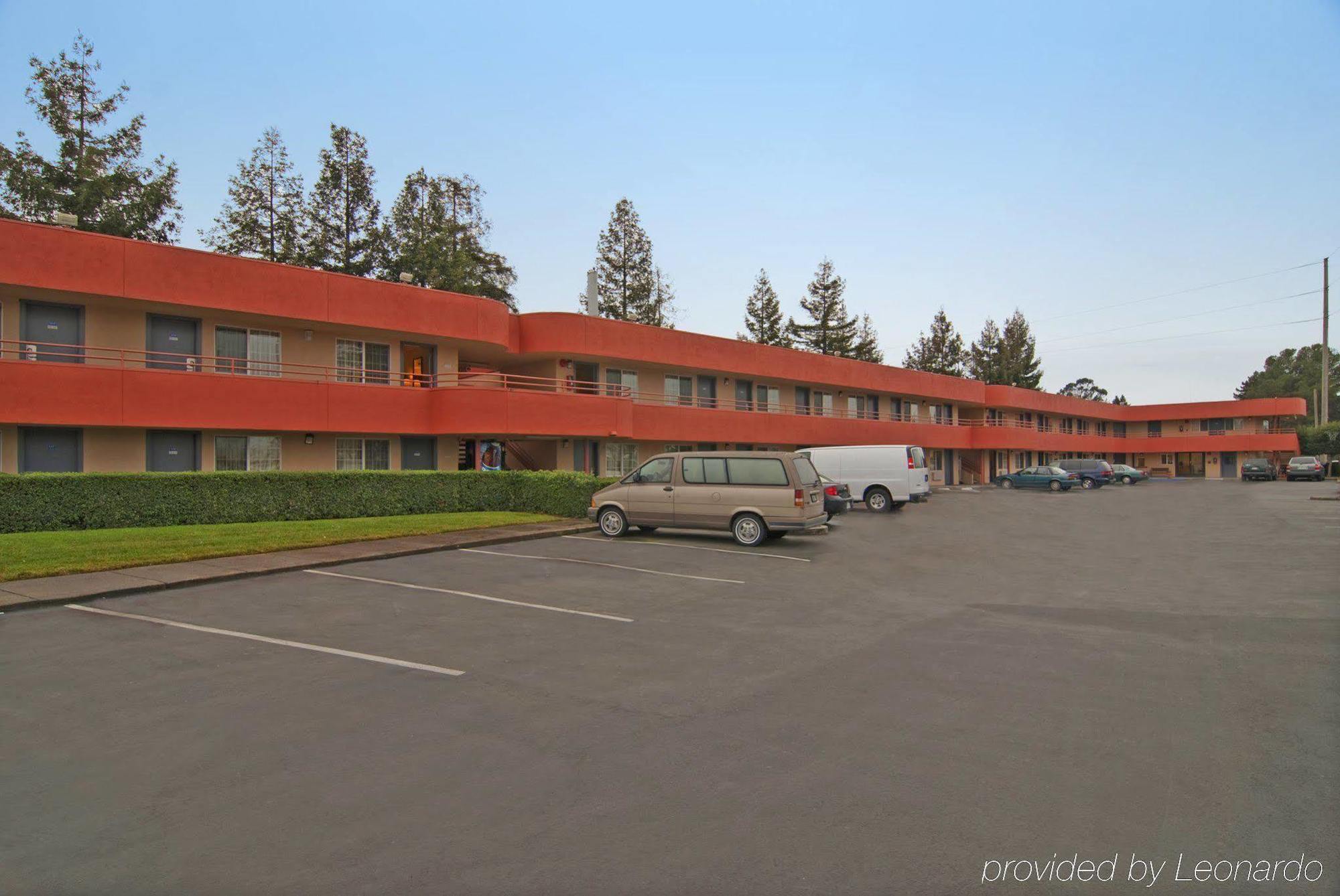 Americas Best Value Inn Santa Rosa Buitenkant foto